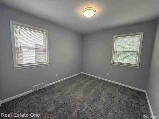 2061 Inkster Rd - Photo 6 of 13