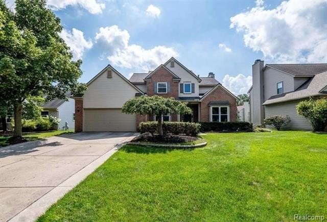 1760 Dogwood Trl - Photo 2 of 36