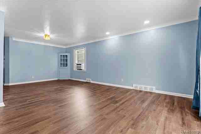3734 W Buena Vista St - Photo 4 of 23
