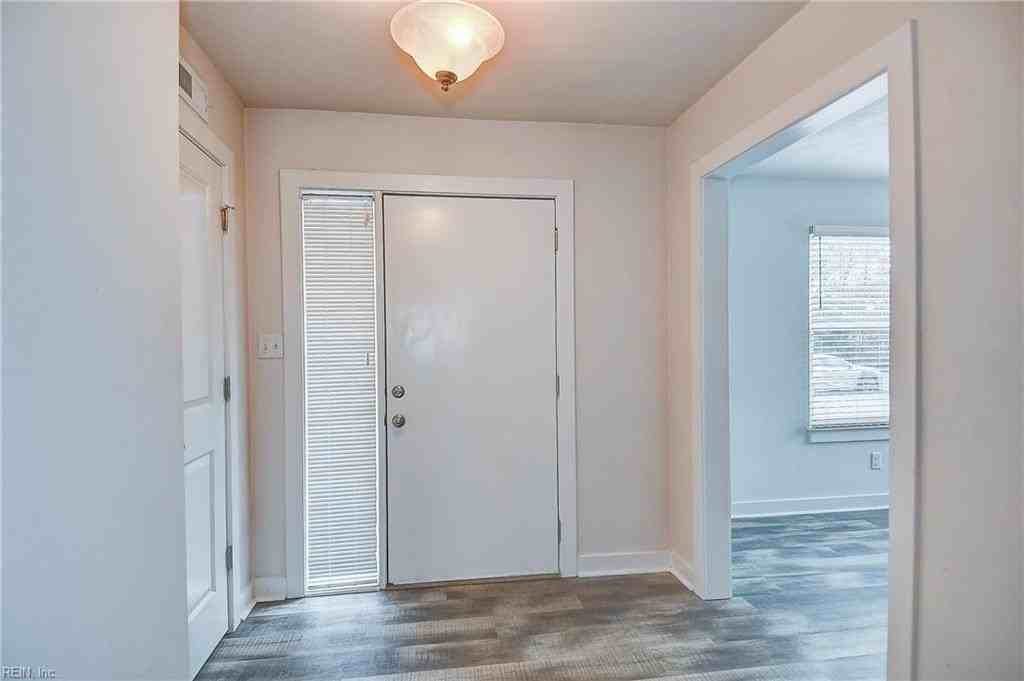 434 9th St - Photo 6 of 38