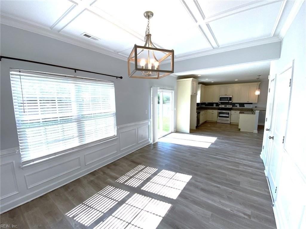 1720 Oakfield Ave - Photo 5 of 18