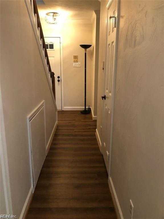 849 Baldwin Ave #2F - Photo 7 of 10