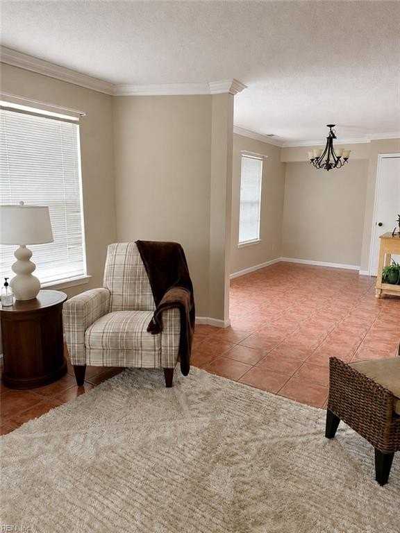4988 Adelia Dr - Photo 5 of 19