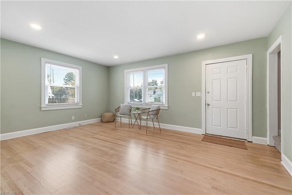3522 Henrico St - Photo 4 of 32