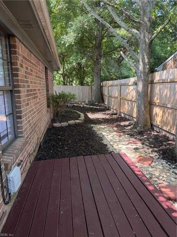 6125 Brookwood Dr #B - Photo 5 of 11