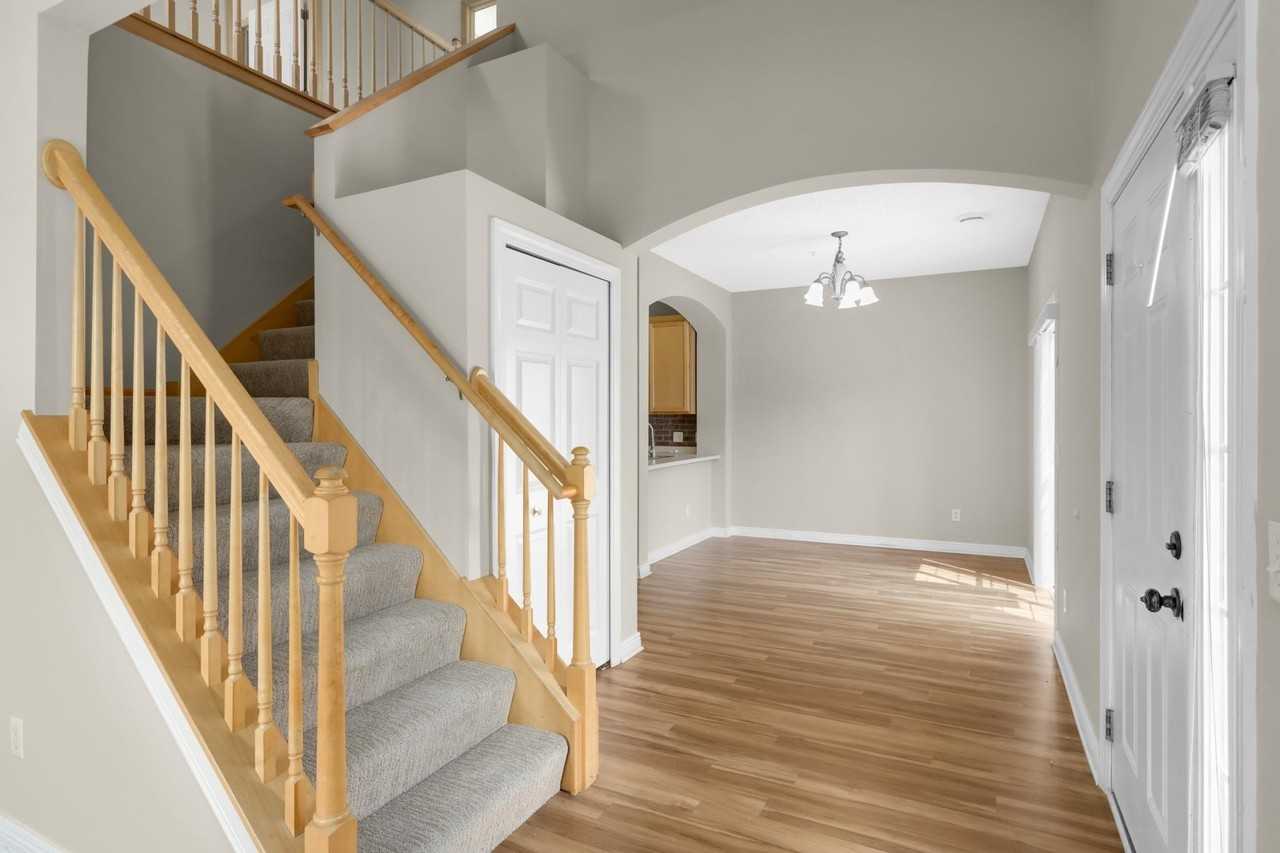 17770 66th Ave N - Photo 4 of 32