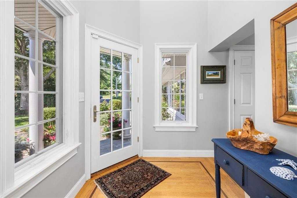 30 Broadview Ave - Photo 7 of 50