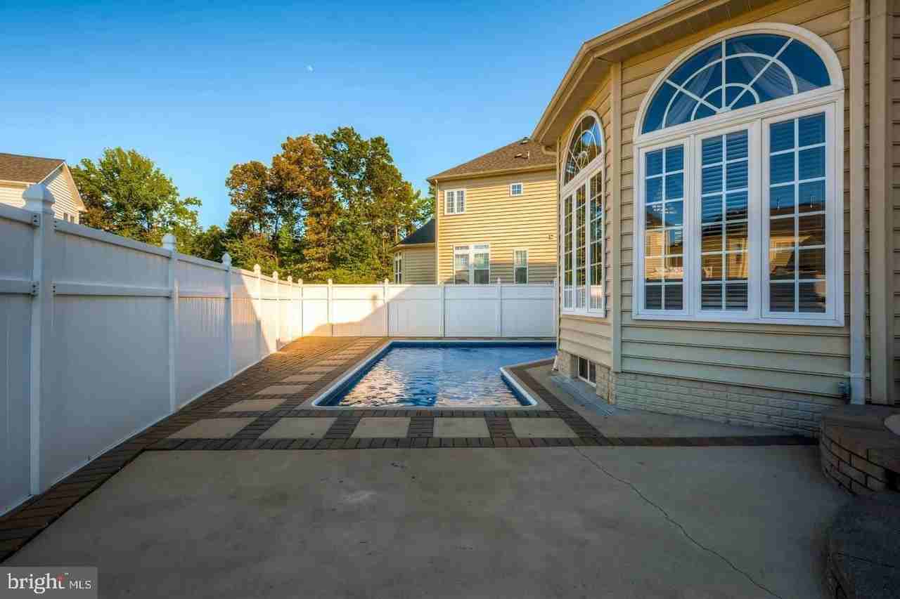 7162 Somerton Ct - Photo 7 of 14