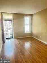 516 N Patterson Park Ave - Photo 7 of 19
