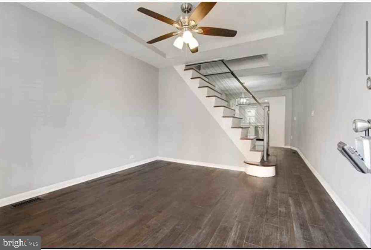 111 Bloomsberry St - Photo 6 of 10