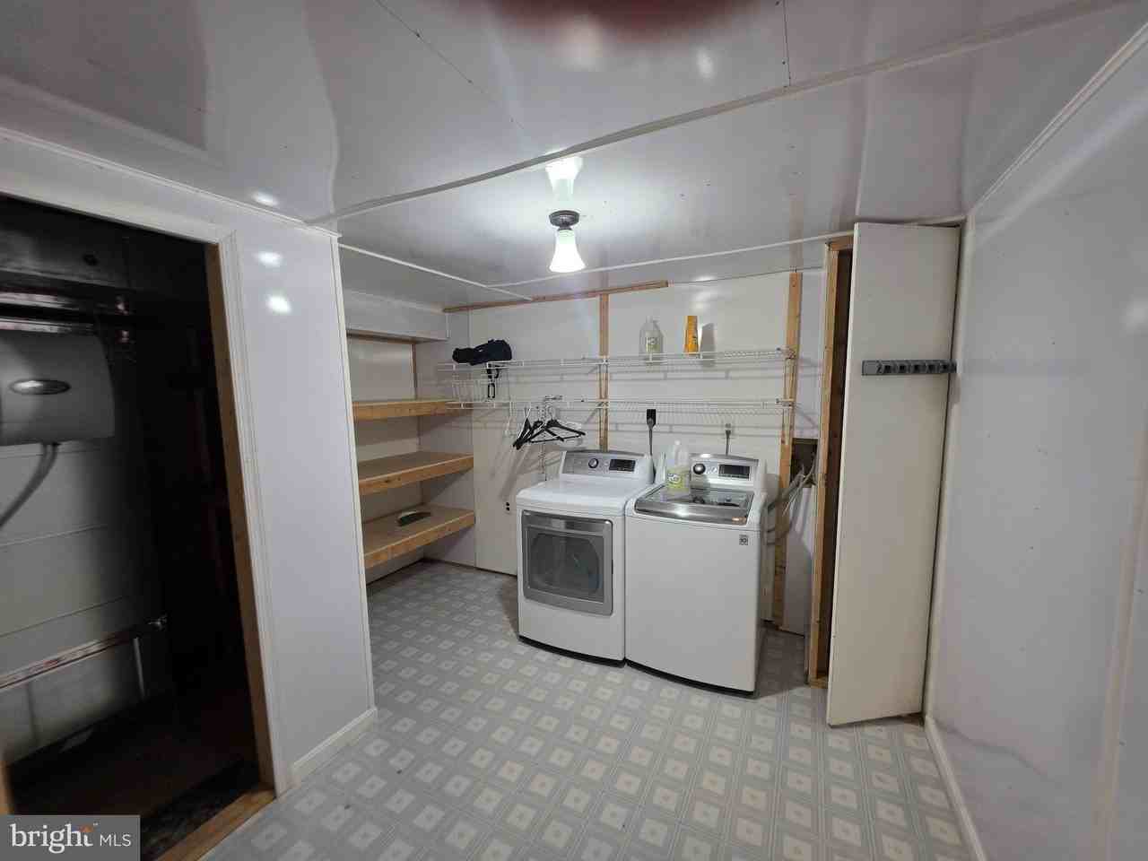 10054 Cotton Mill Ln - Photo 7 of 24