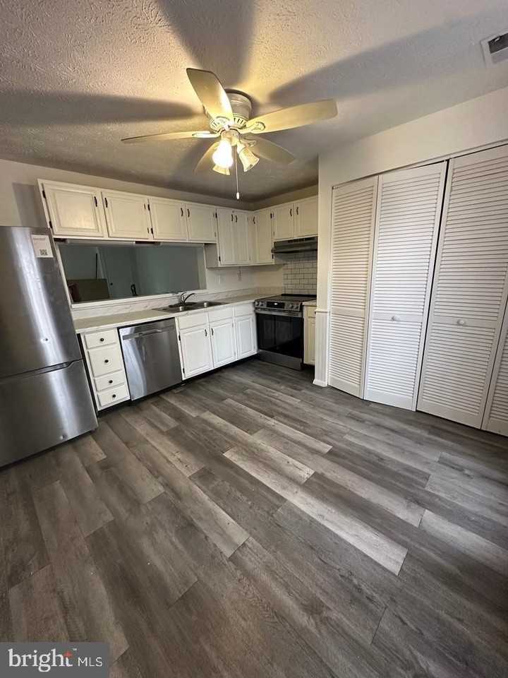 19611 Twinflower Cir - Photo 3 of 16