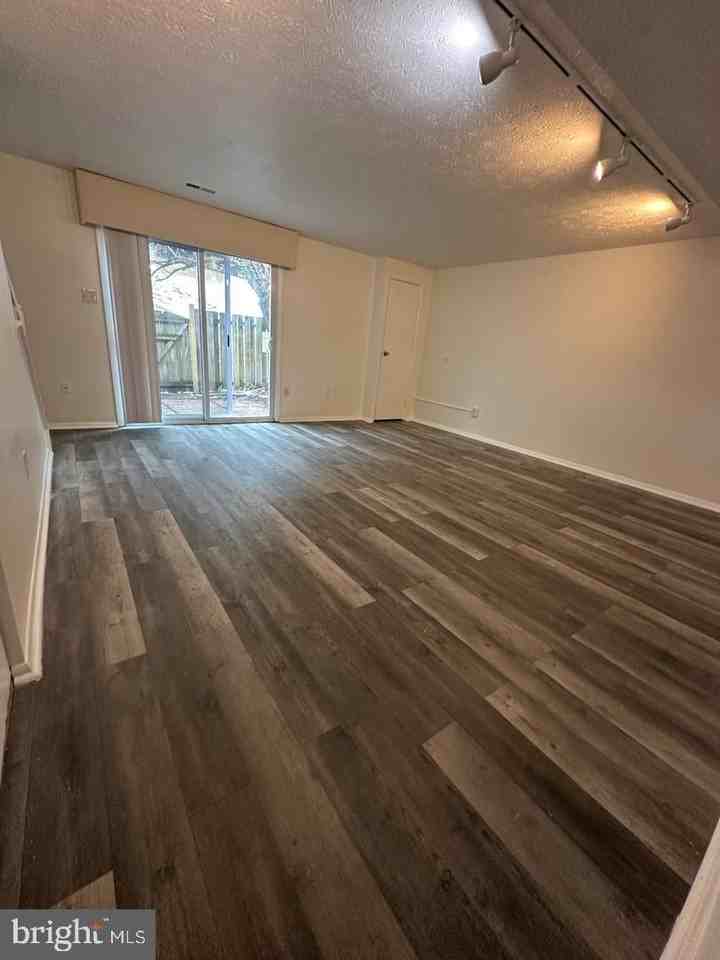 19611 Twinflower Cir - Photo 7 of 16