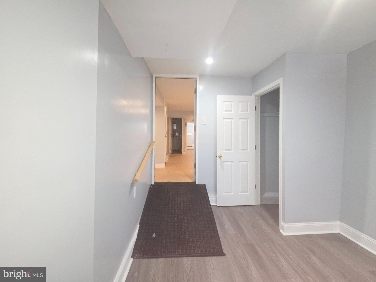 5857 Warrington Ave - Photo 6 of 20