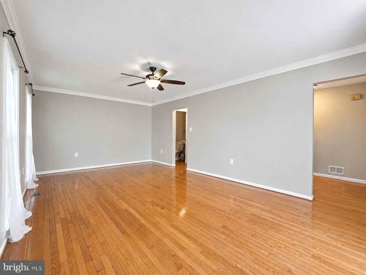4513 Shoal Creek Ct - Photo 4 of 45