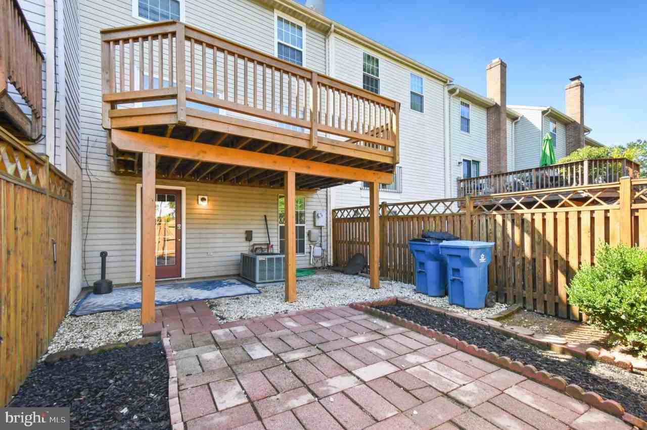 6022 Phlox Ct - Photo 6 of 32