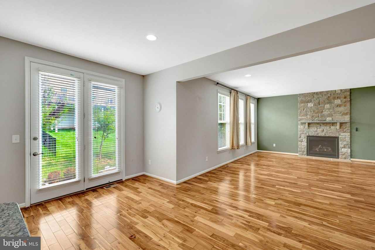 21236 Lady Fern Pl - Photo 6 of 50