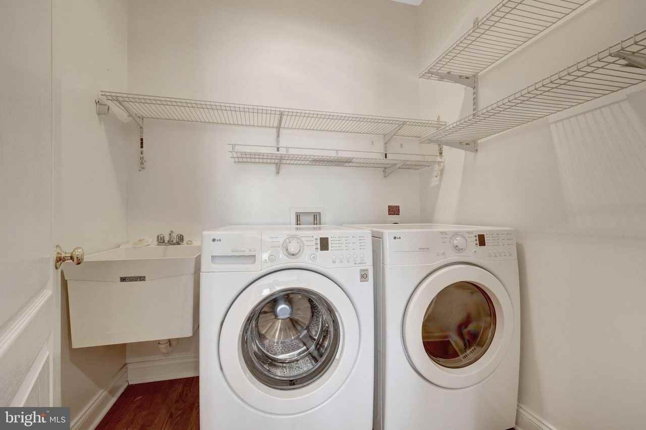 22862 Quante Sq - Photo 5 of 50