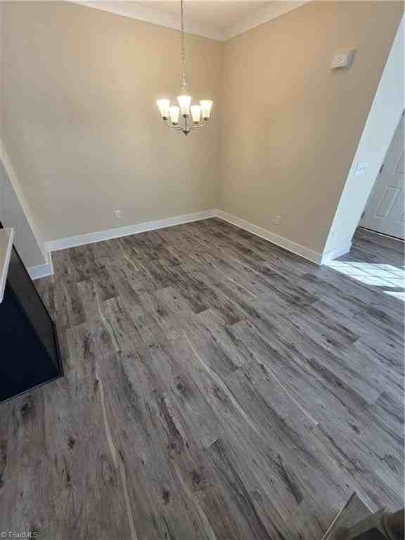 1751 Eastfall St - Photo 4 of 25
