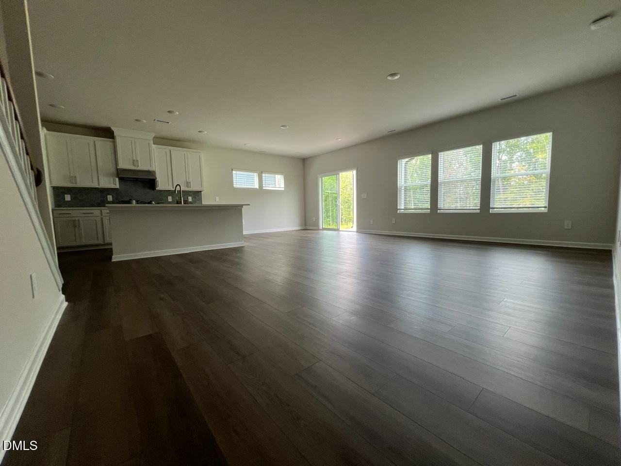 580 Bridger Dr - Photo 4 of 19
