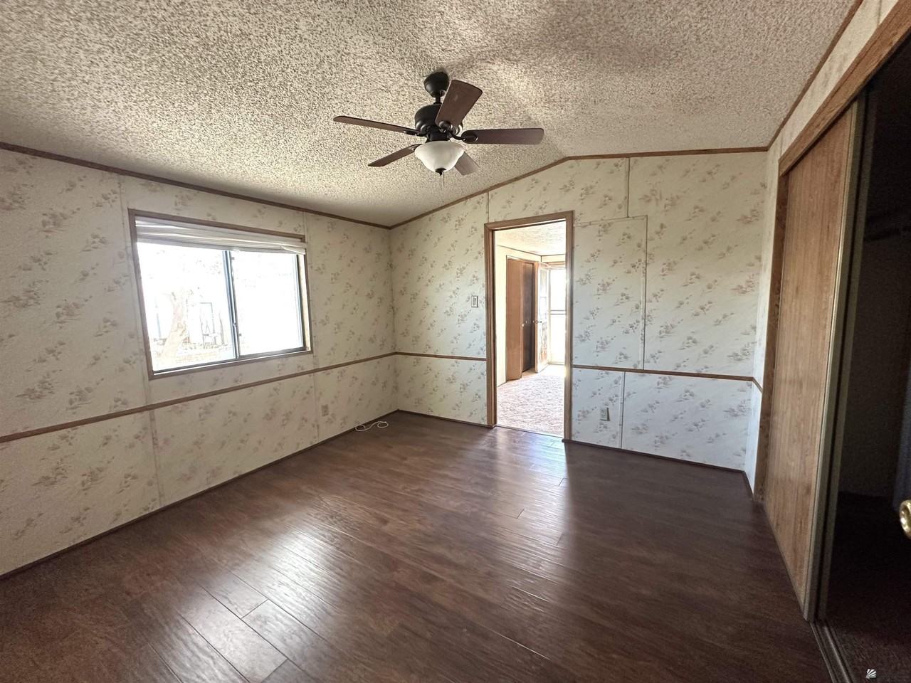 12869 E 34th St - Photo 5 of 12