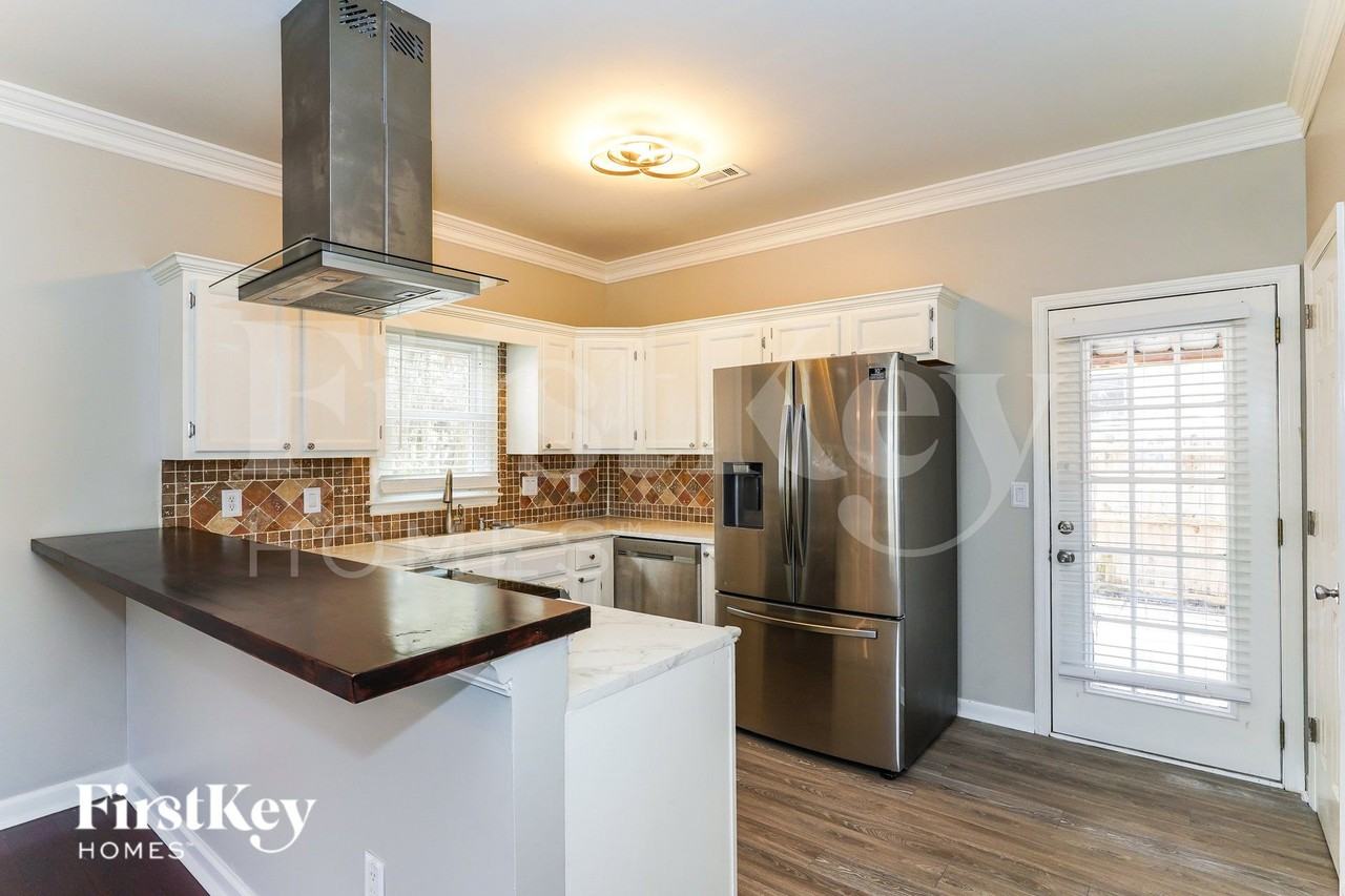 802 Conway Pl - Photo 7 of 19