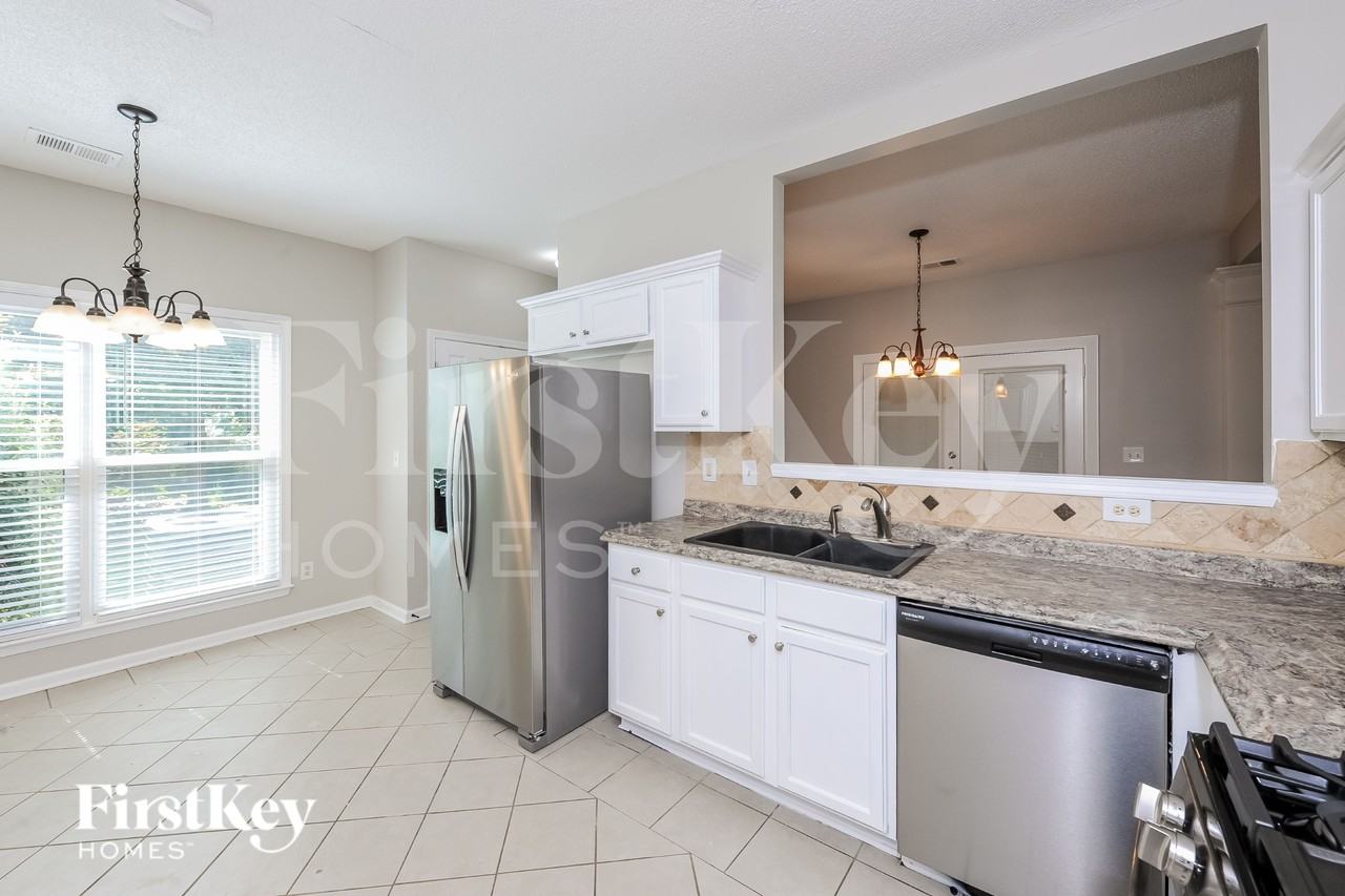 2218 Sprucewood Dr Nw - Photo 7 of 15