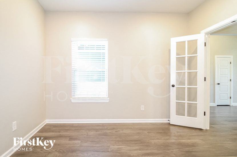 716 Scully Rd - Photo 6 of 15