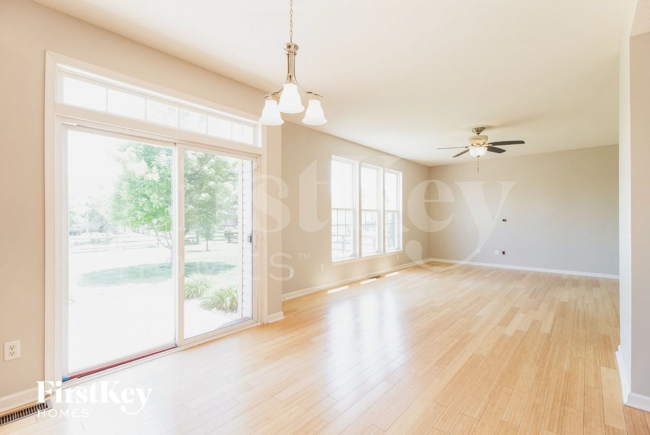 4734 Turfway Trl - Photo 6 of 15
