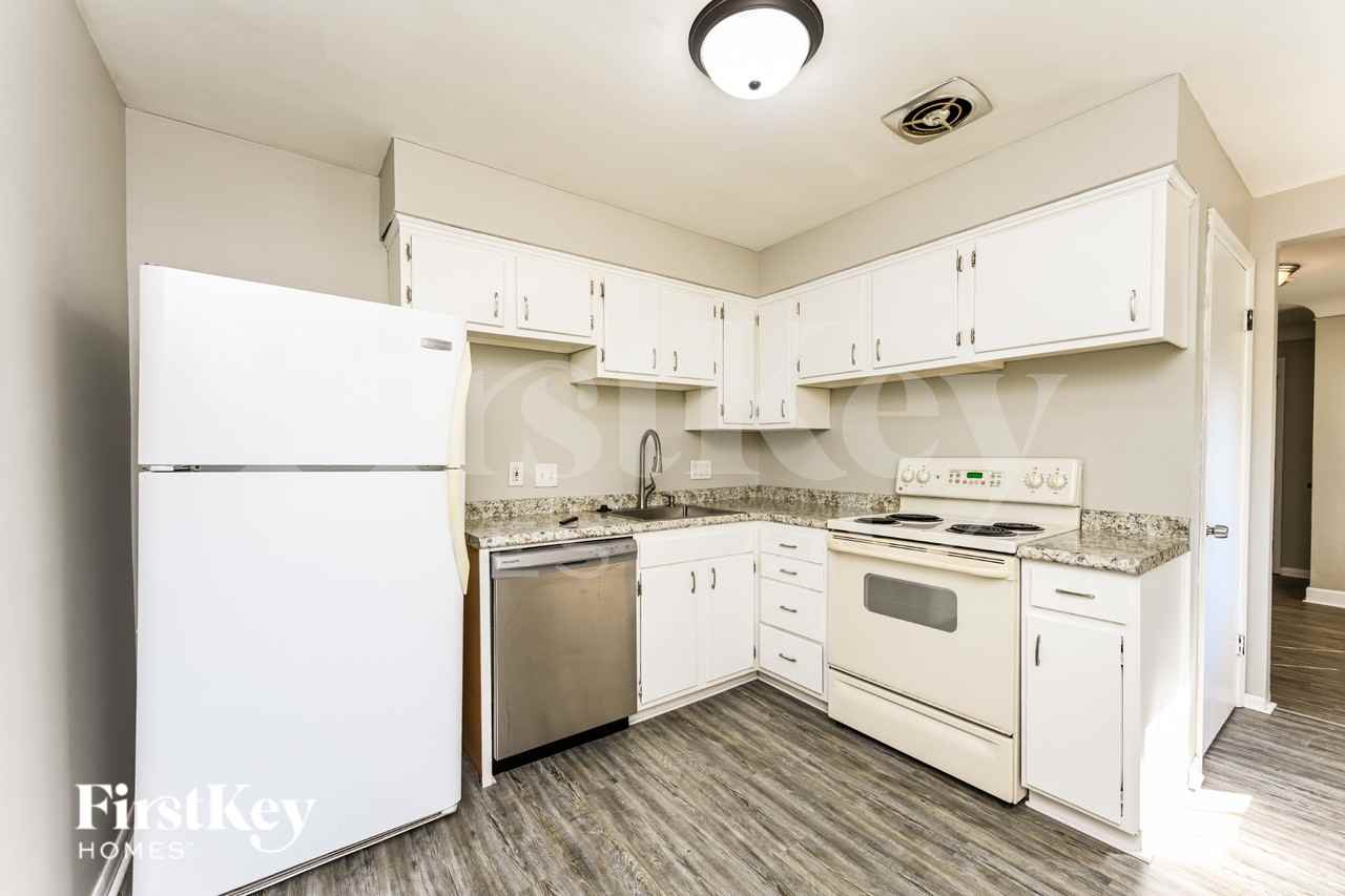 280 Genoma Dr - Photo 6 of 16