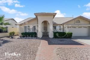 featured image of 6511 E Menlo St