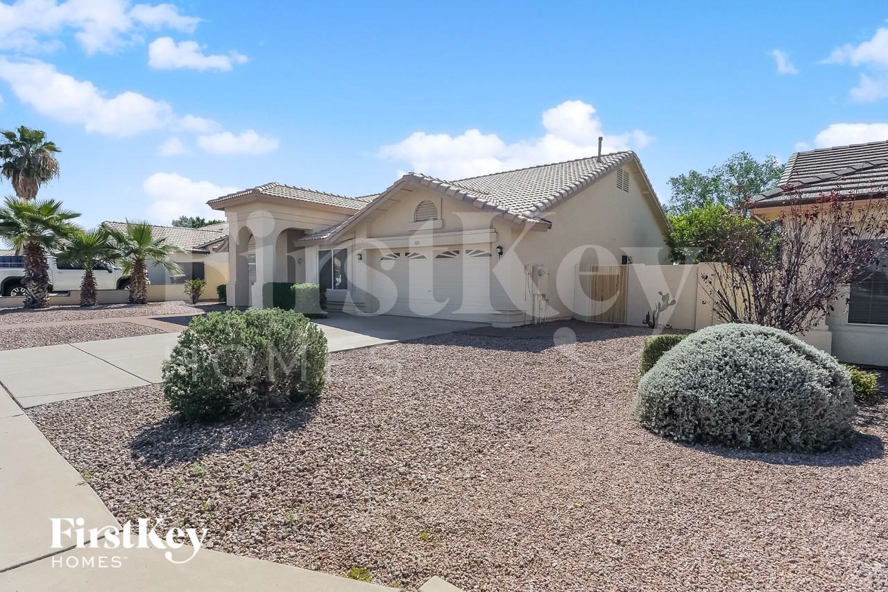 6511 E Menlo St - Photo 2 of 15