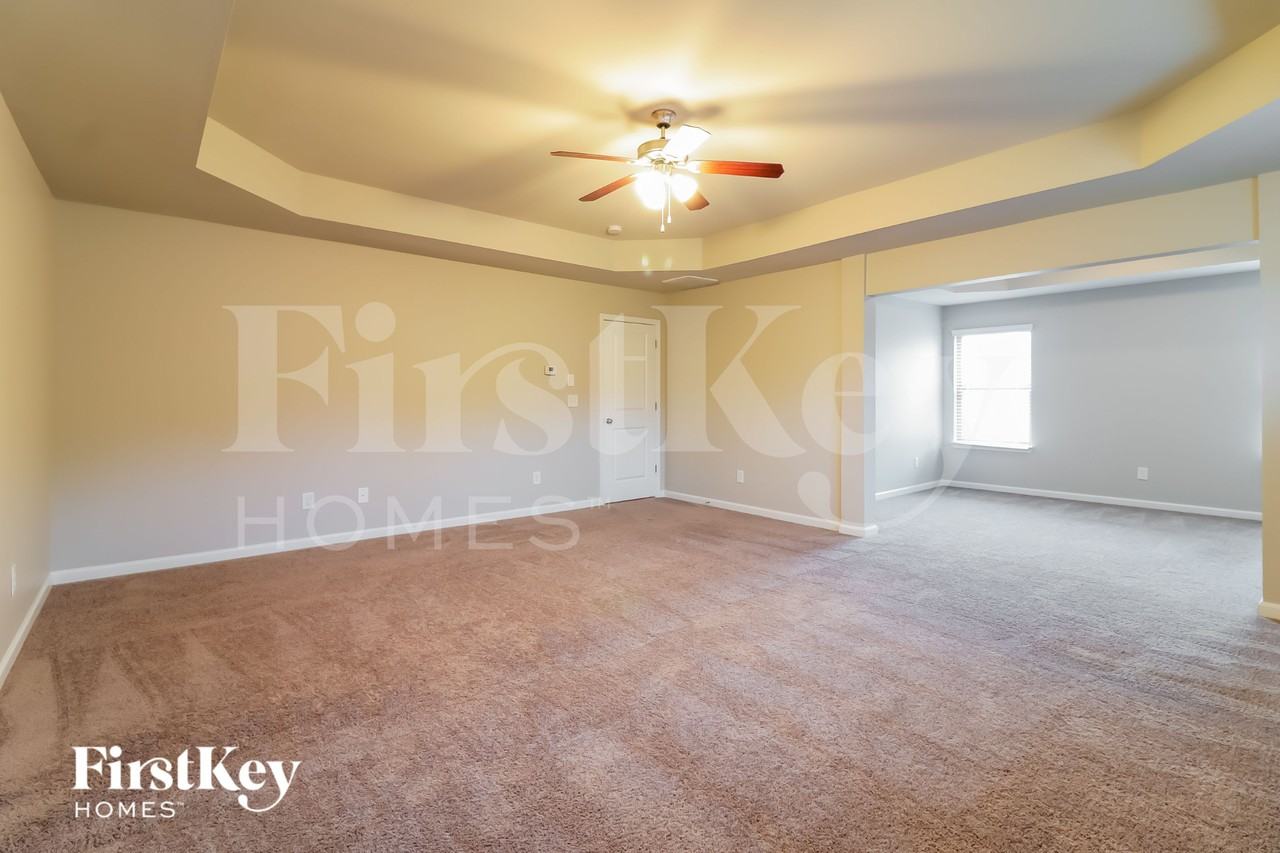70 Foxgrove Cv - Photo 6 of 15