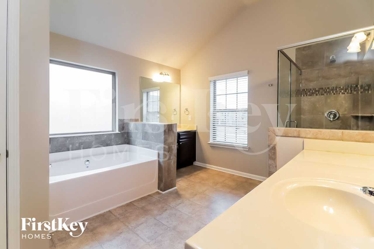 70 Foxgrove Cv - Photo 7 of 15