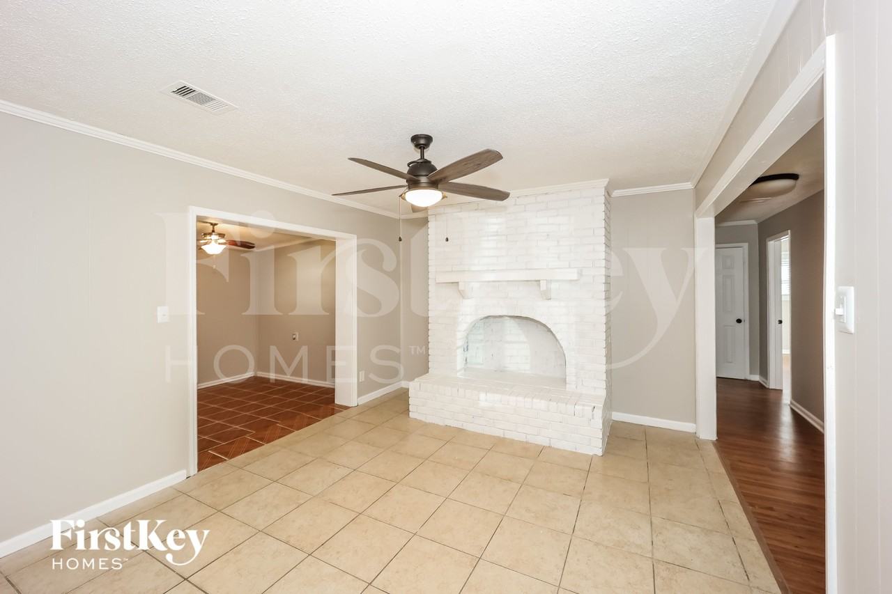 3480 Leisure Ln - Photo 7 of 15