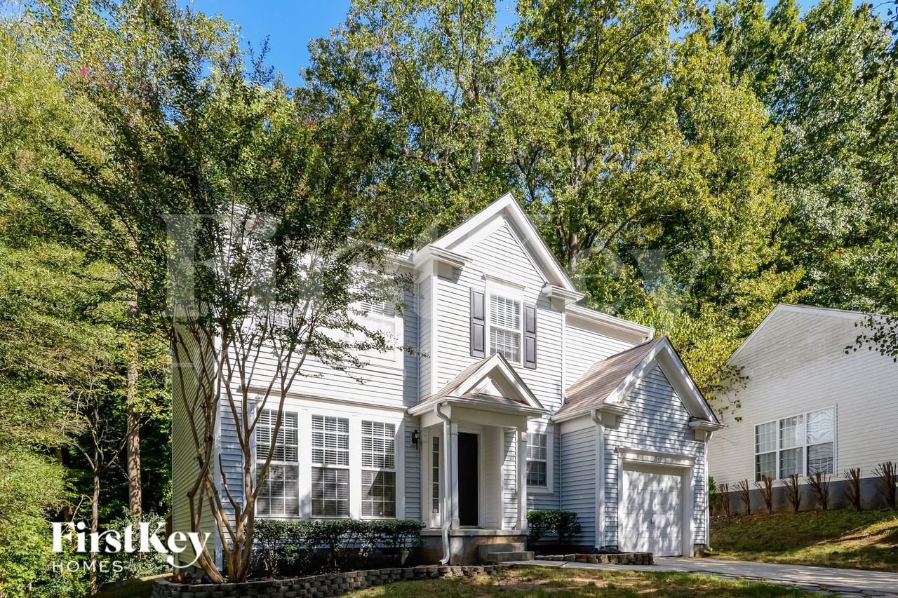 1546 Rumstone Ln - Photo 2 of 15