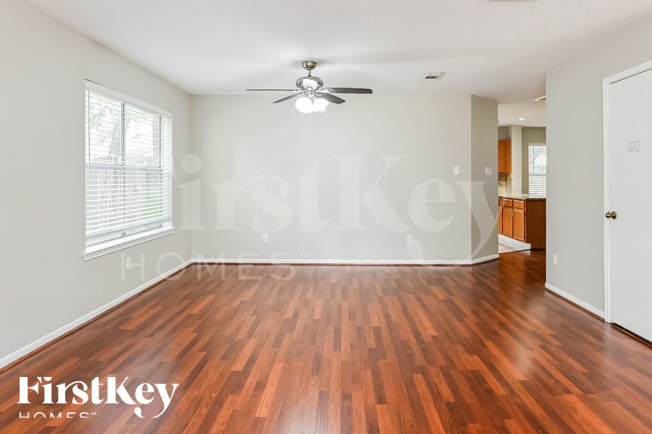 19022 Forest Trace Dr - Photo 6 of 15