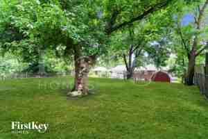 featured image of 11526 Framingham Dr