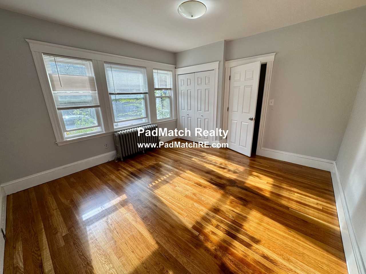 104 Nottinghill Rd - Photo 4 of 16