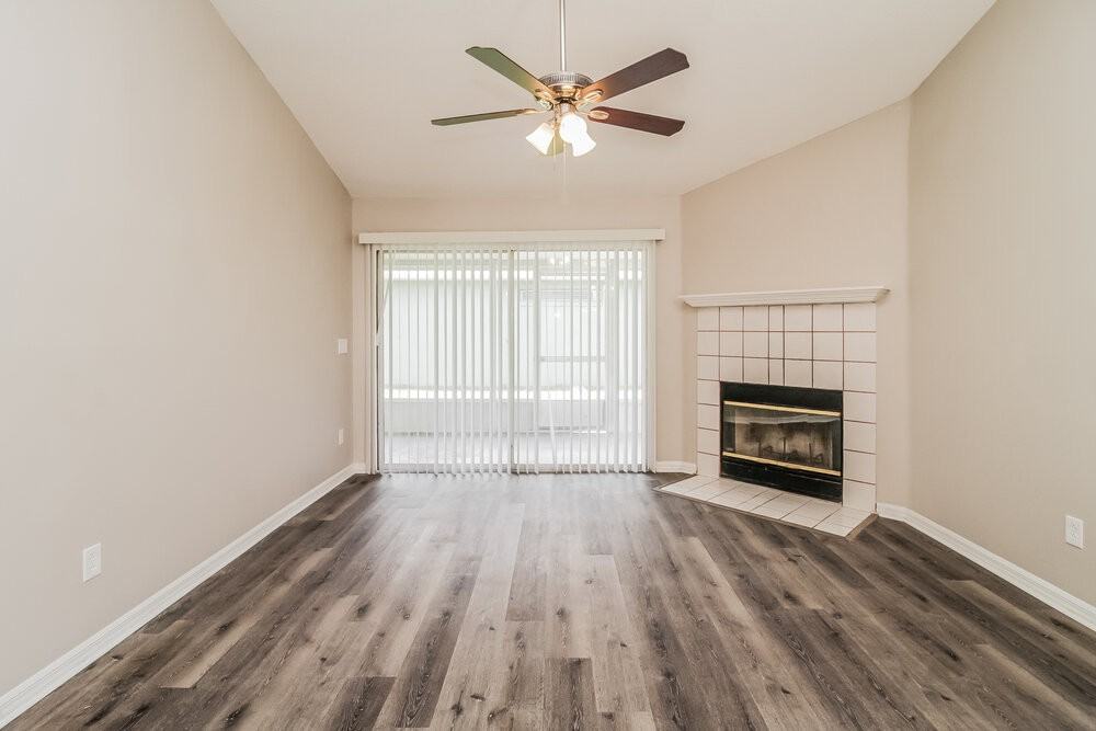 1528 Braewick St - Photo 4 of 17