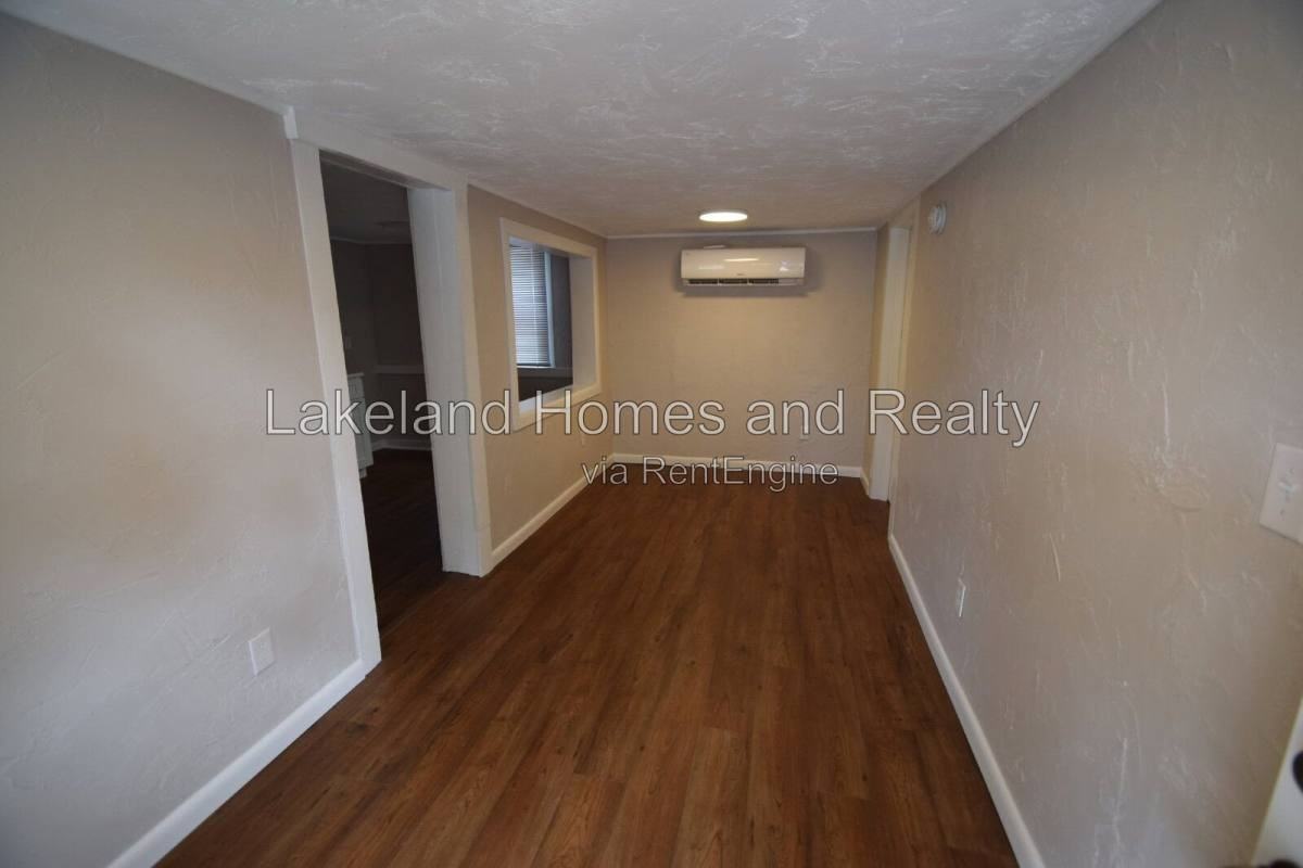 906 1 2 Vistabula St #1 - Photo 6 of 10
