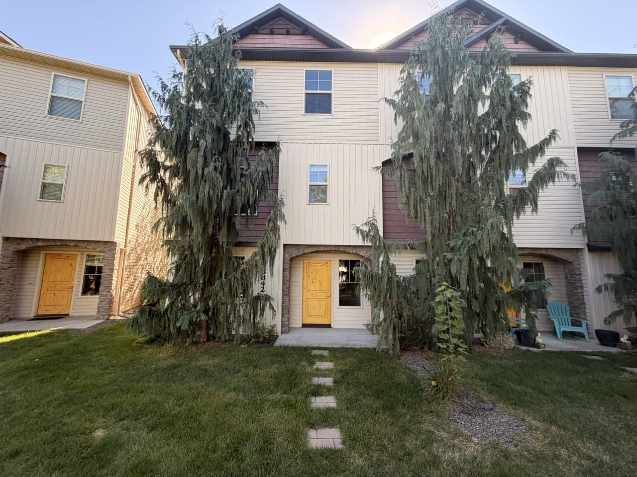 8842 W Pine Valley Ln #8842 - Photo 2 of 50
