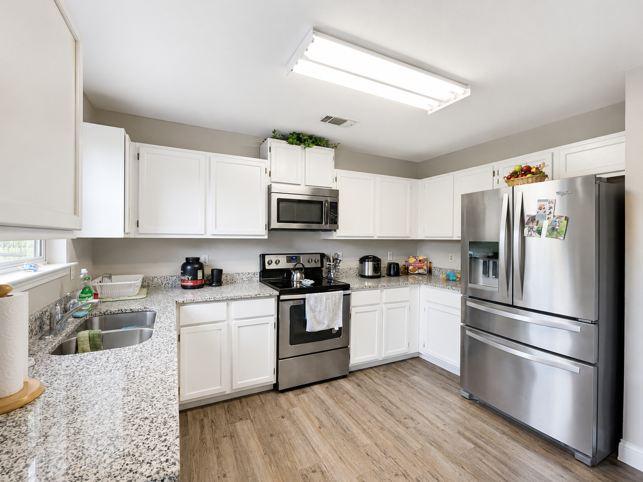 10506 Tiger Way #A - Photo 3 of 4