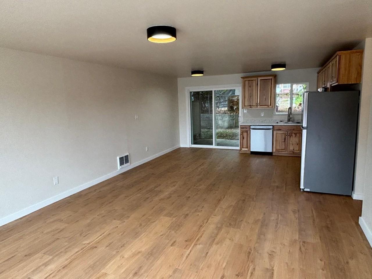 322 North St #322 - Photo 4 of 25