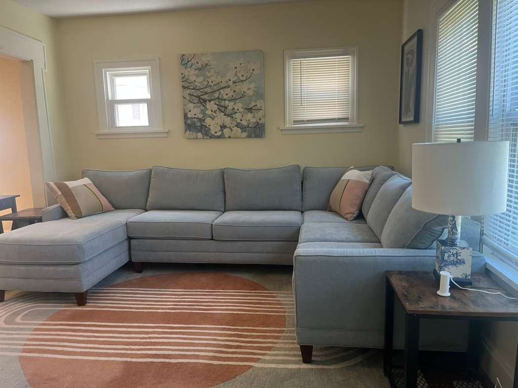 3215 Bloomington Ave #1 - Photo 6 of 7