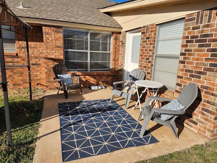 5308 Nw 108th Ter - Photo 3 of 3