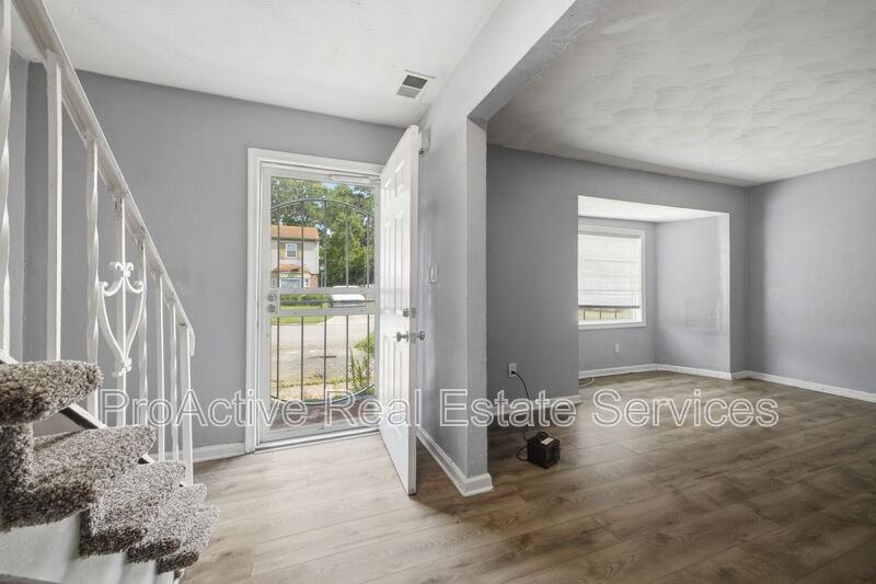 600 Harbour North Dr - Photo 3 of 28