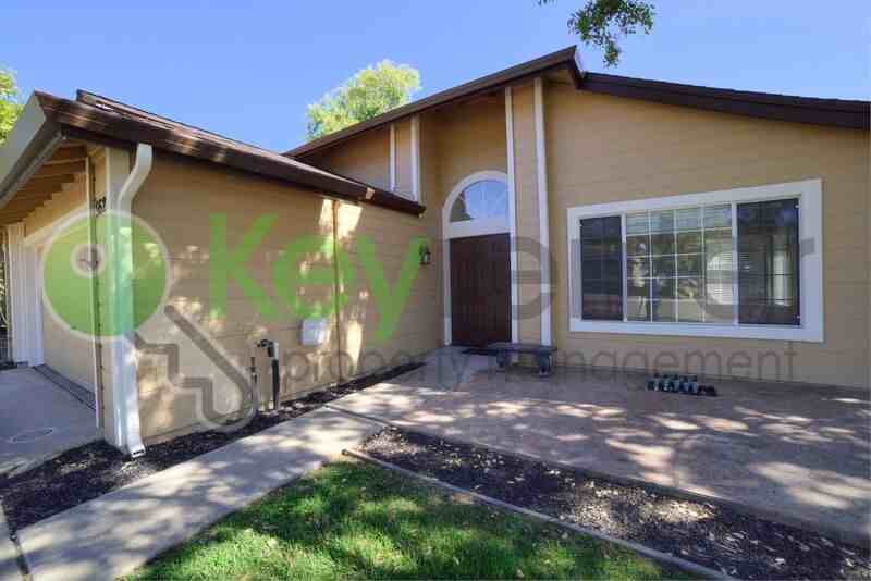 5627 Terrace Dr - Photo 2 of 23