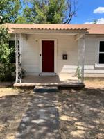 featured image of 2223 Princeton Ave