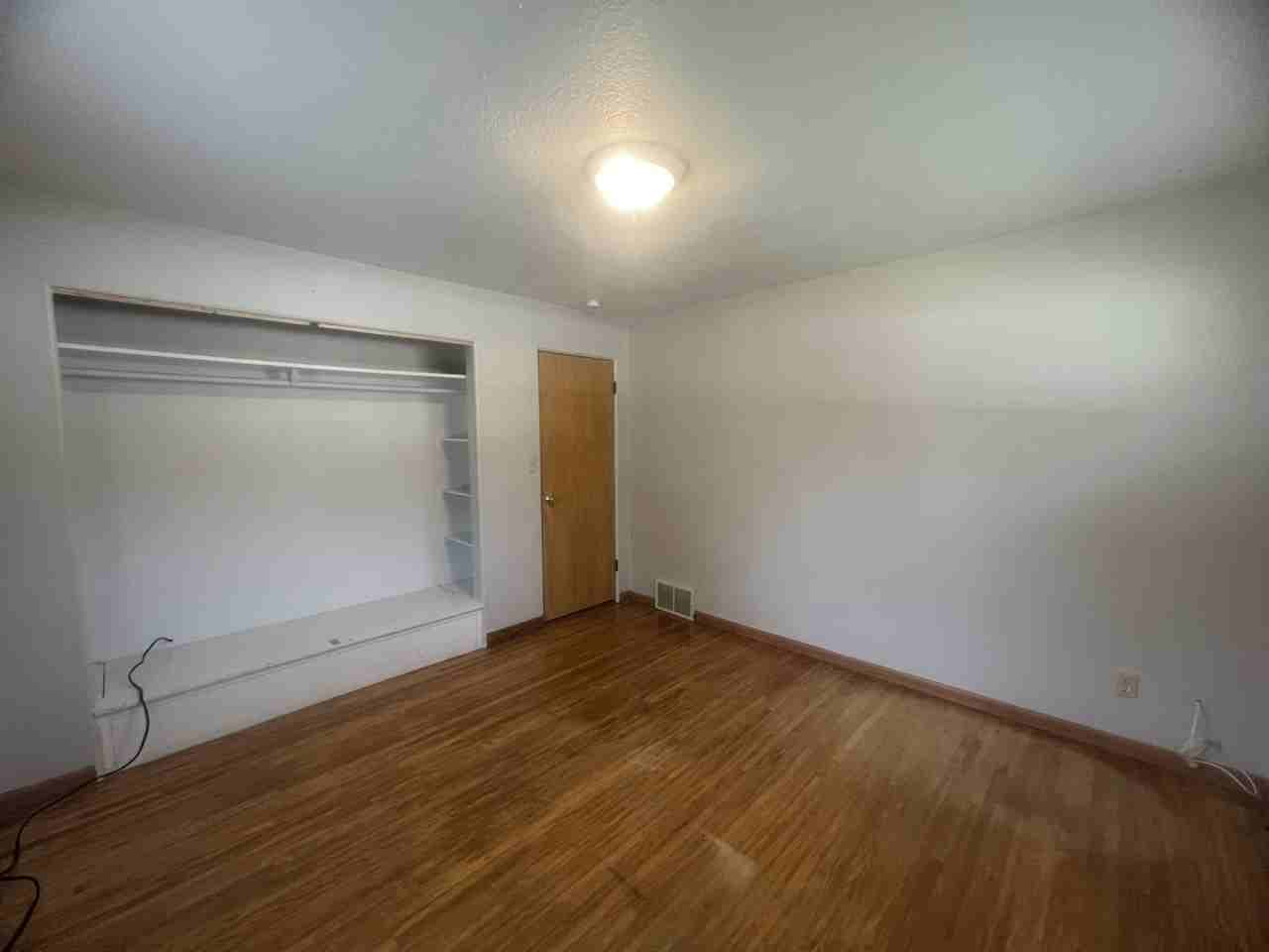 1812 4th St S - Photo 6 of 24
